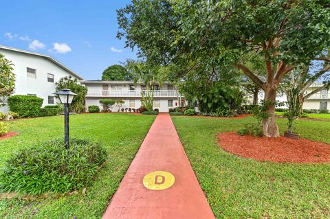 A home in Deerfield Beach