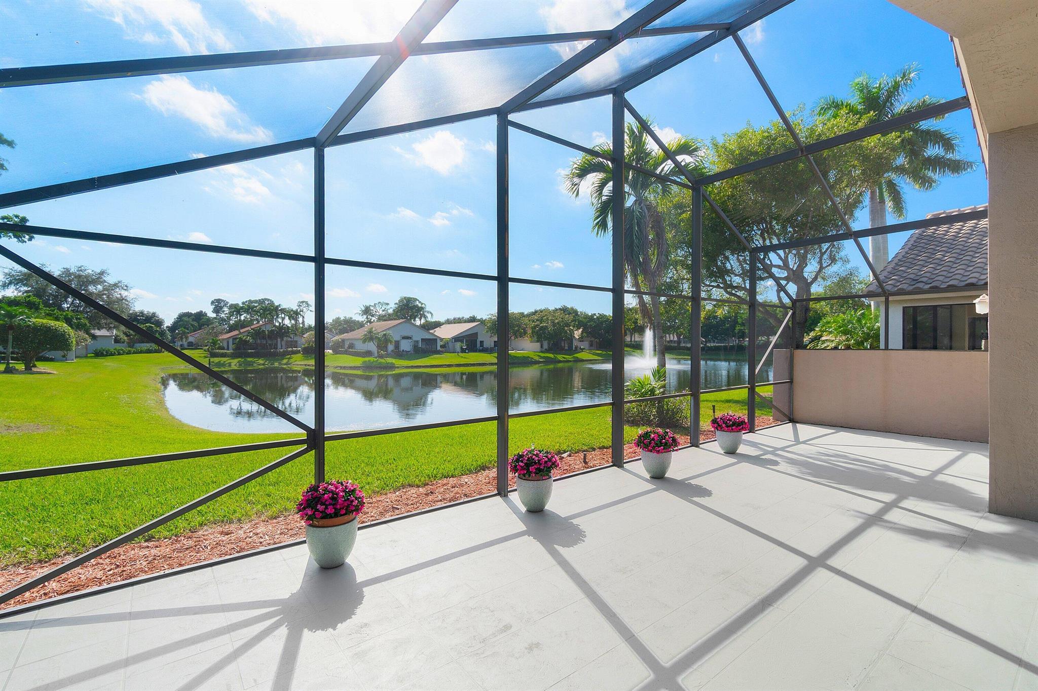 LEXINGTON LAKES - Residential