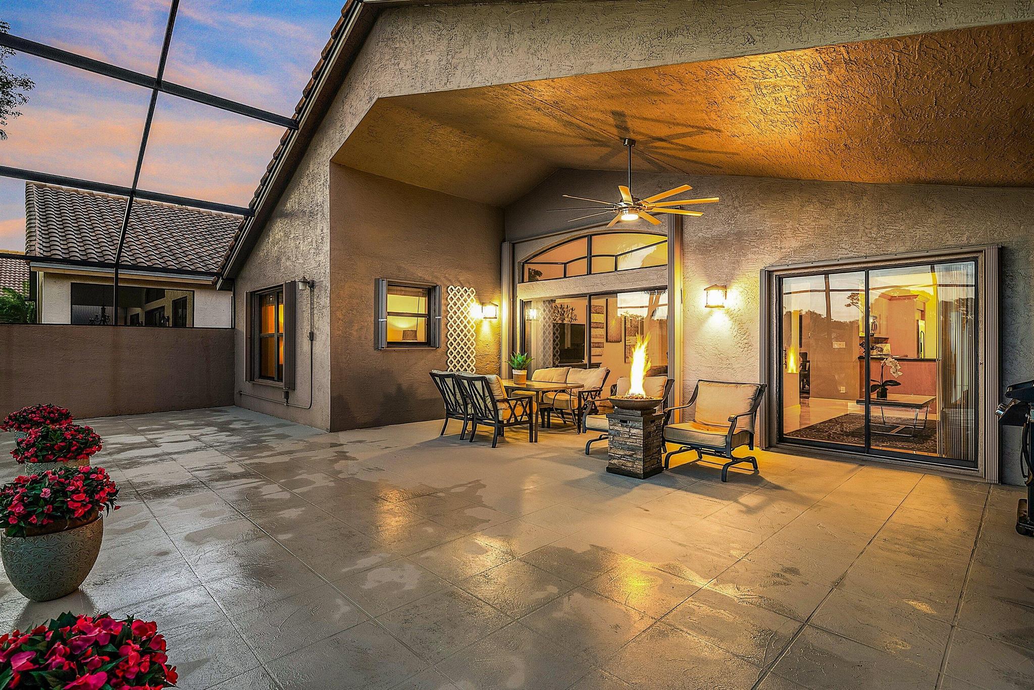 LEXINGTON LAKES - Residential