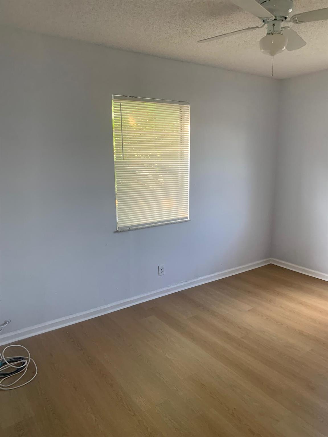 MID-TOWN CONDO - Residential Lease