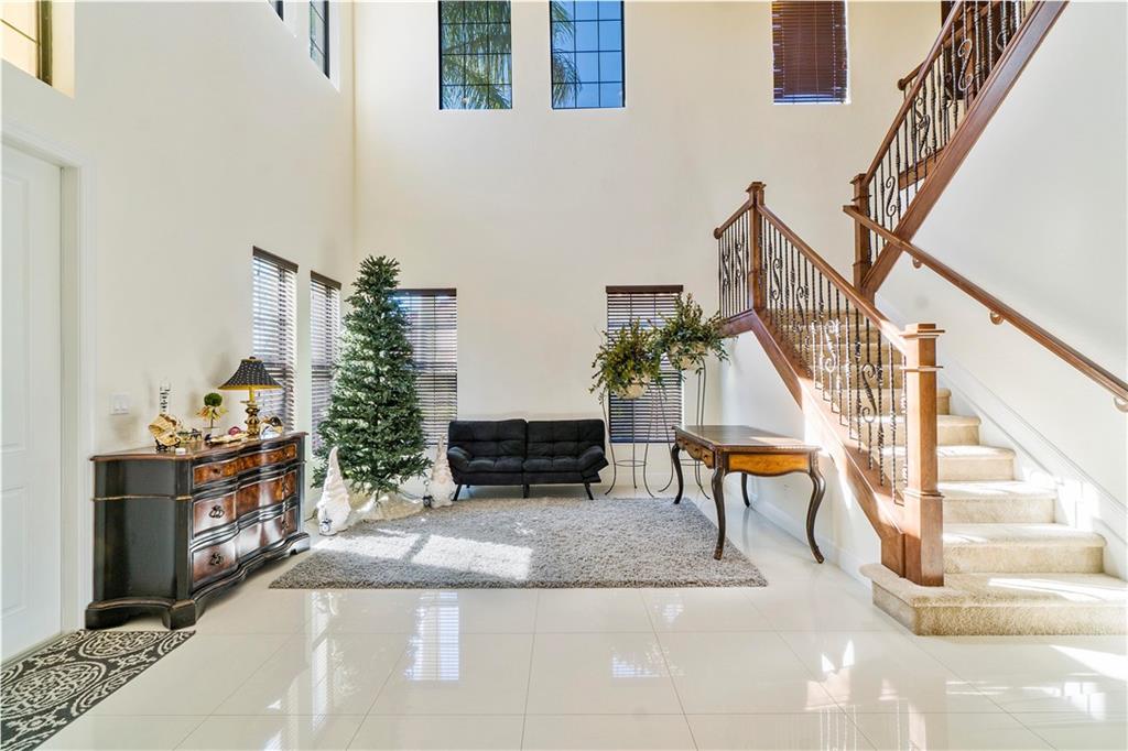 Heron Bay North 3 176-73 - Residential
