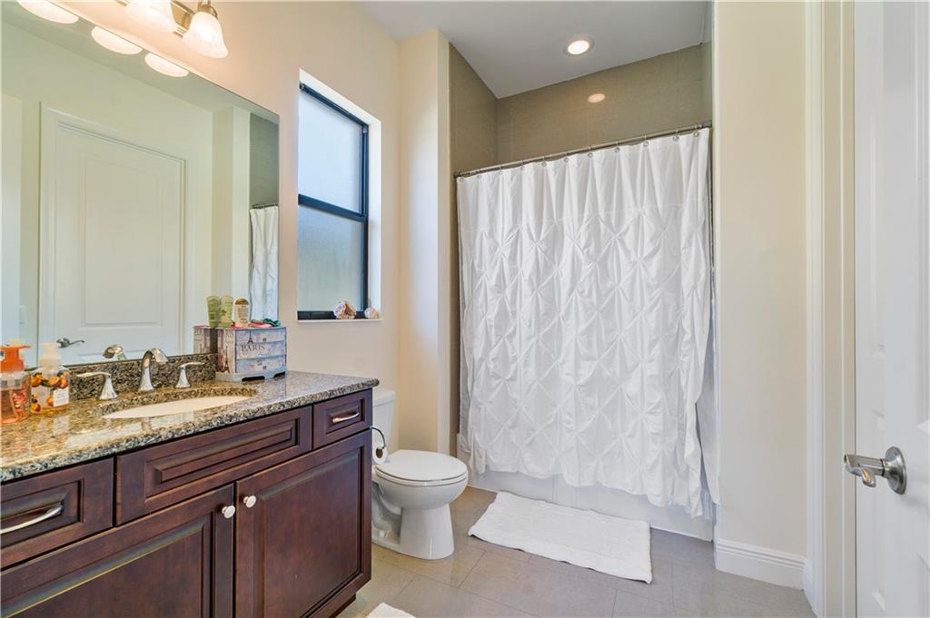 Heron Bay North 3 176-73 - Residential