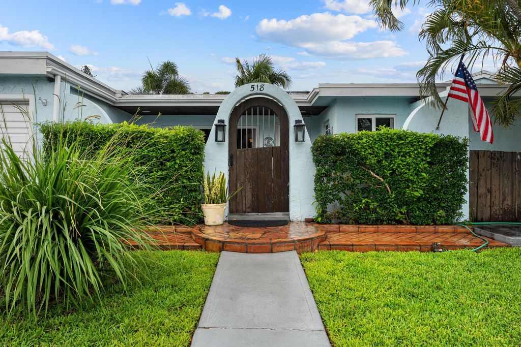 Photo of 518 Minnesota Street, Lantana, FL 33462 (MLS # B26031623)