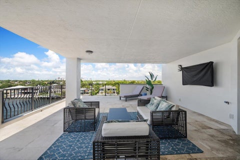 Tiny photo for 615 Bayshore Drive #603, Fort Lauderdale, FL 33304 (MLS # B26048997)