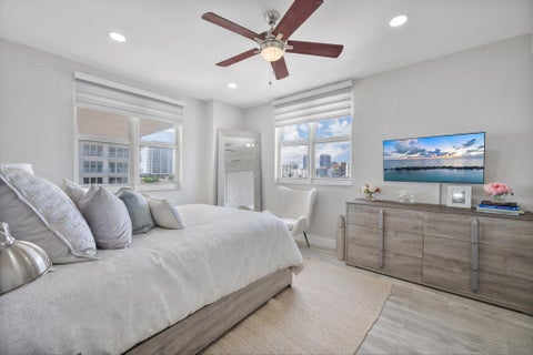 Tiny photo for 615 Bayshore Drive #603, Fort Lauderdale, FL 33304 (MLS # B26048997)