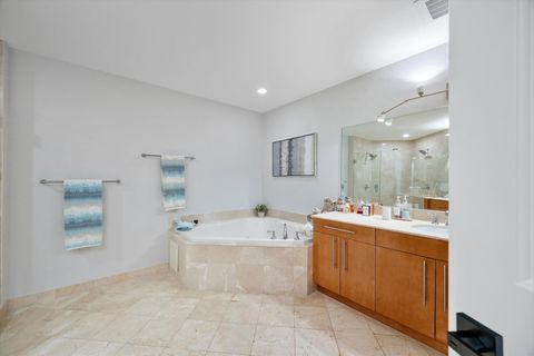 Tiny photo for 615 Bayshore Drive #603, Fort Lauderdale, FL 33304 (MLS # B26048997)