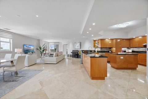 Tiny photo for 615 Bayshore Drive #603, Fort Lauderdale, FL 33304 (MLS # B26048997)
