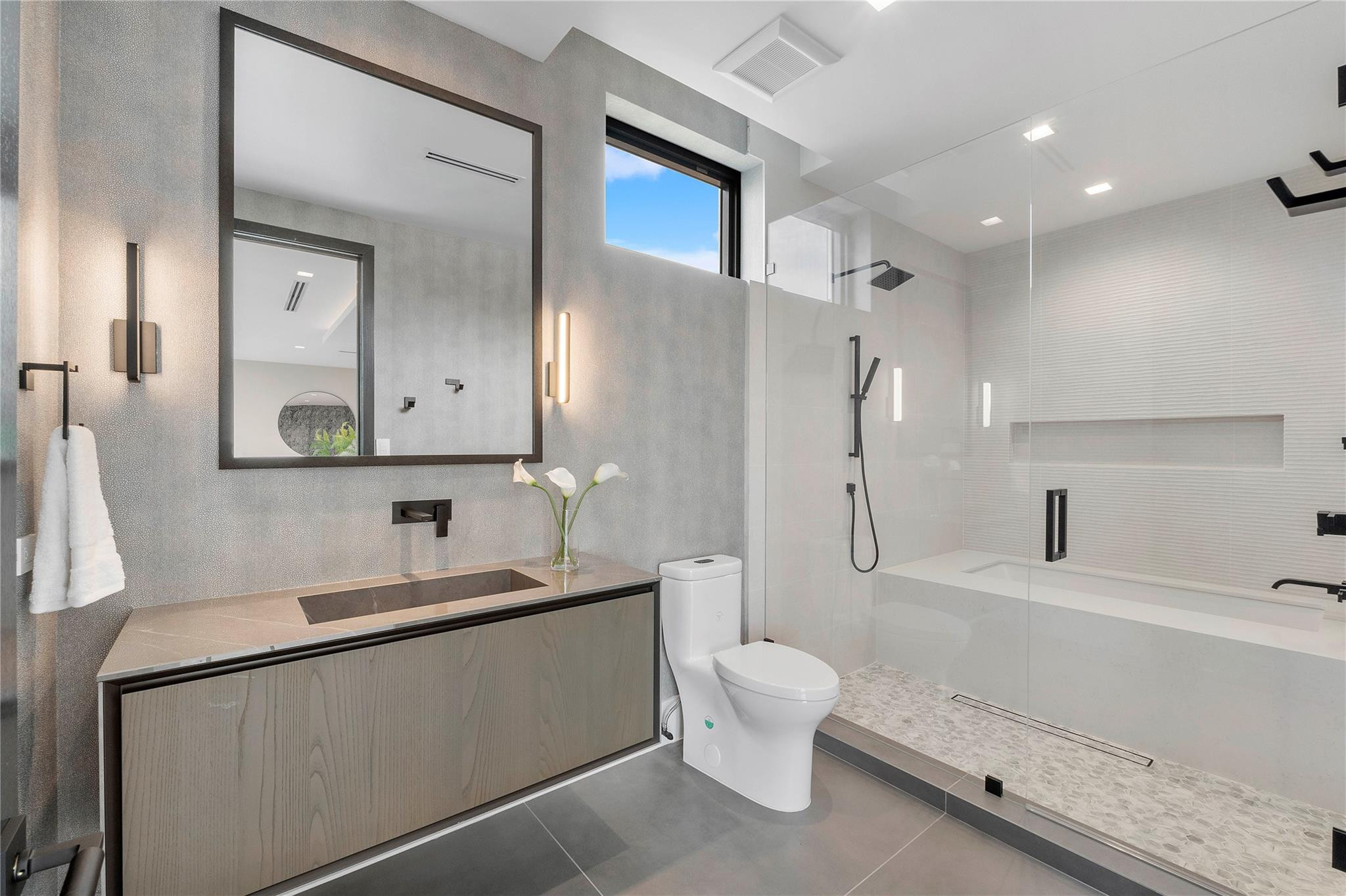 GOLDEN HARBOUR SEC 3 - Residential