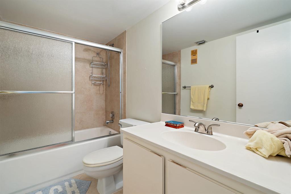 SEA RISE CONDO - Residential Lease