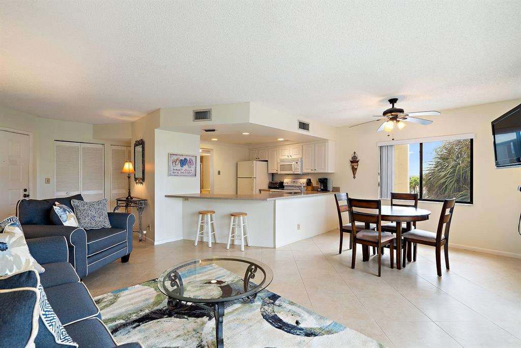 SEA RISE CONDO - Residential Lease