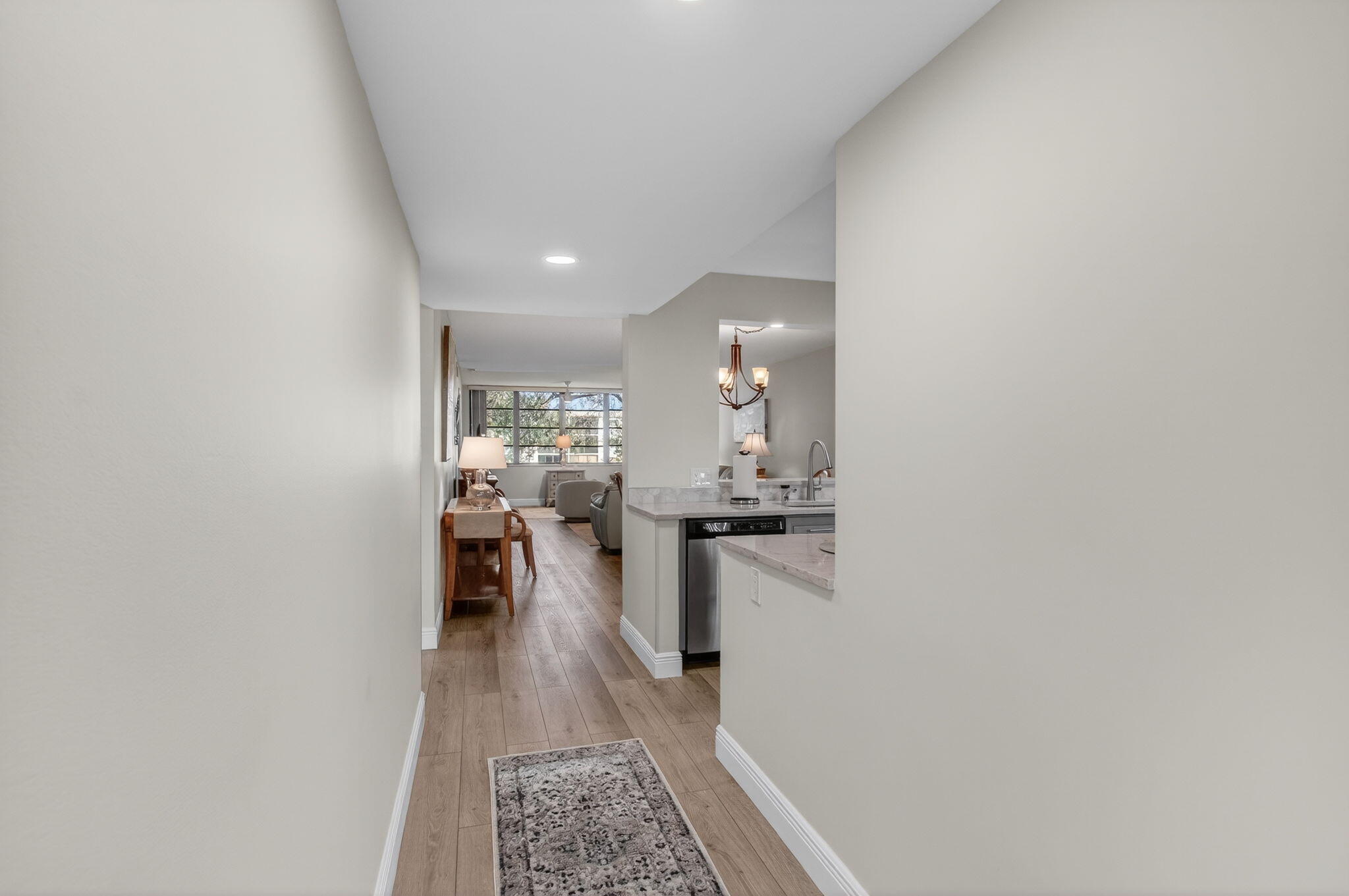 15074 Witney Road 204, Delray Beach, FL, 33484/$275,000 3 15074 Witney Road 204