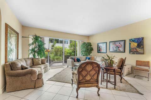Tiny photo for 6166 Island Walk #B, Boca Raton, FL 33496 (MLS # B26054318)