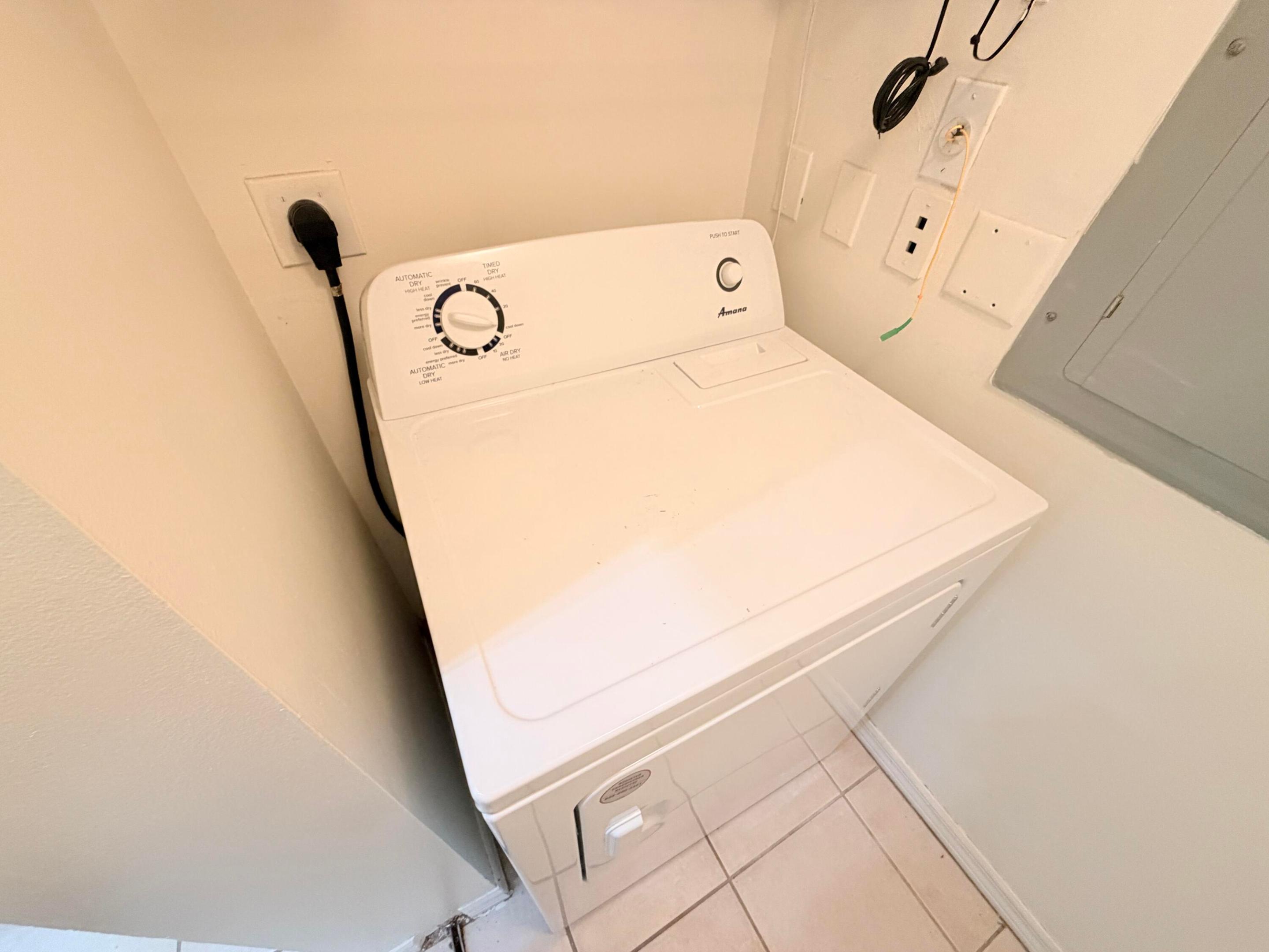 EMERALD ISLE AT LAGUNA LAKES CONDO - Residential Lease
