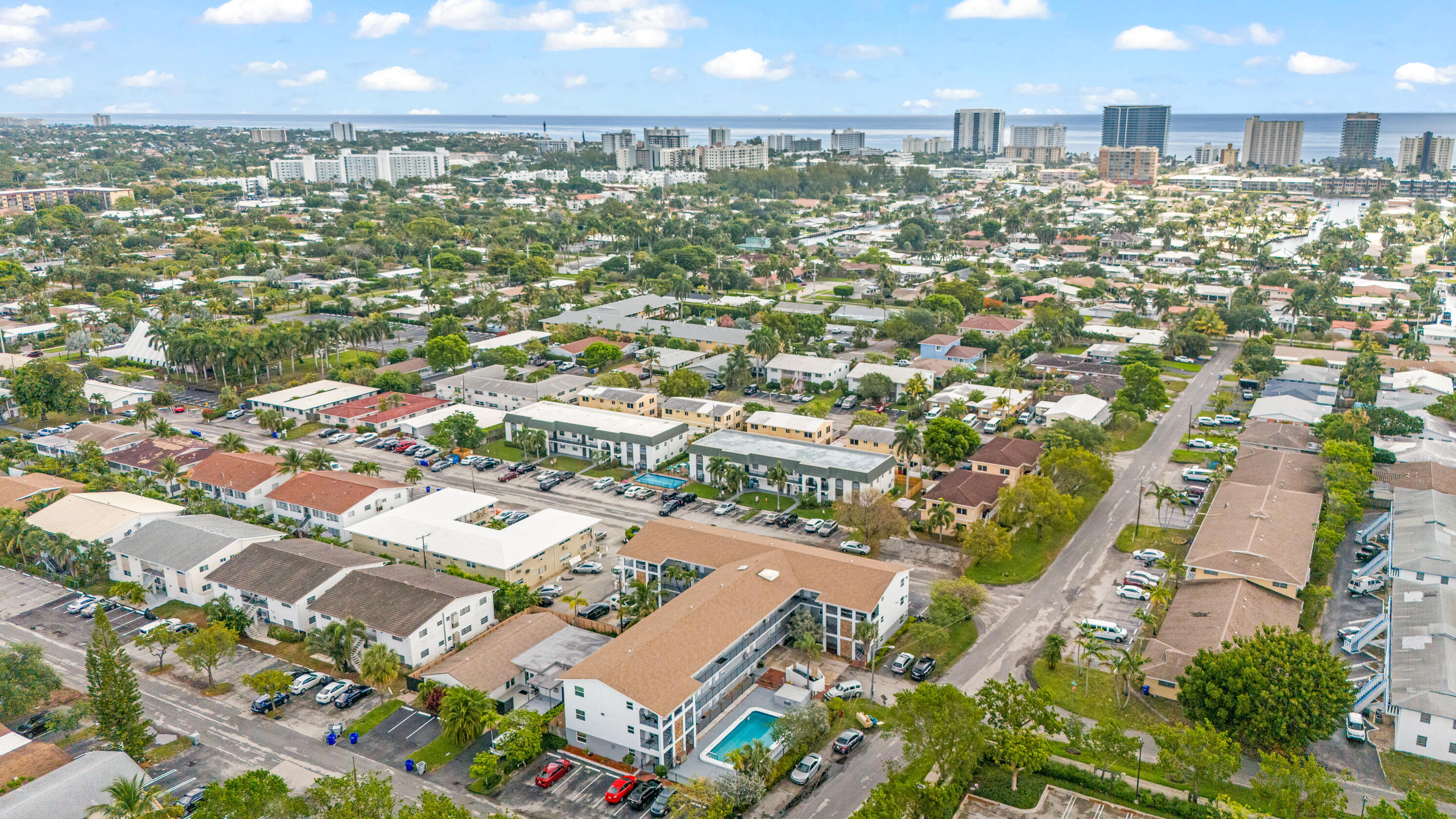 1021 NE 24th Avenue Apt 12