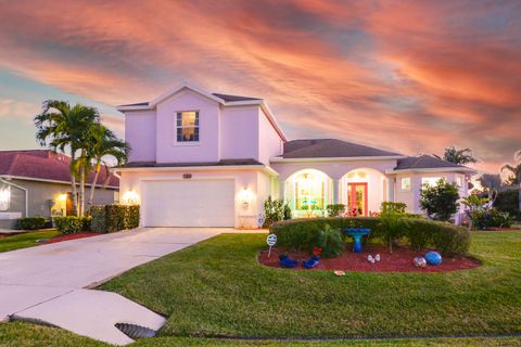 A home in Port Saint Lucie