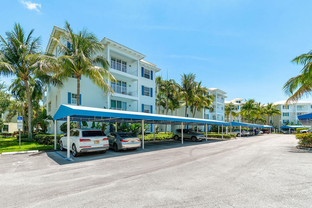 Photo of 342 Bay Colony Drive N, Juno Beach, FL 33408 (MLS # R11088968)