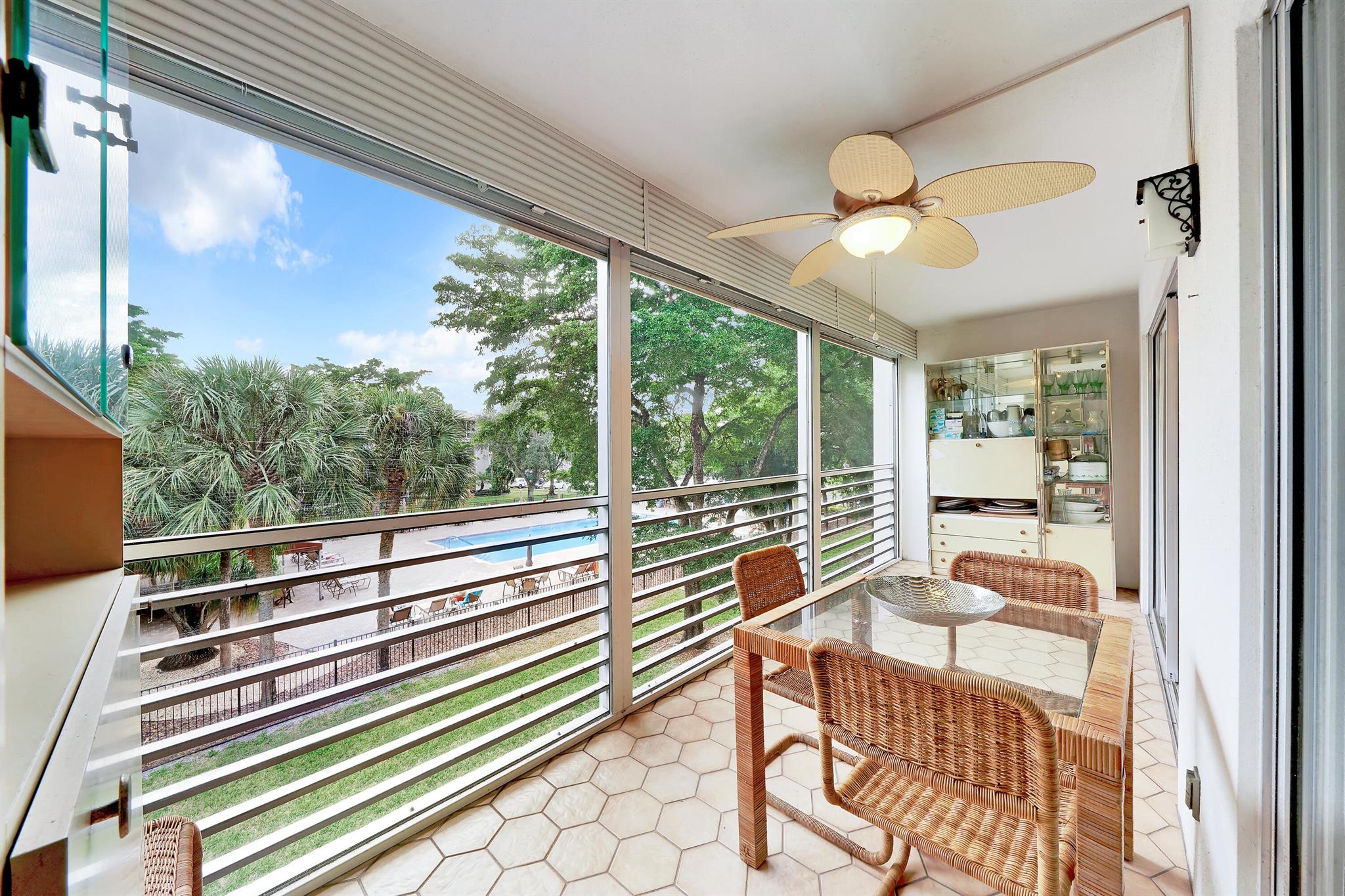 GRANADA VILLAGE C CONDO - Residential