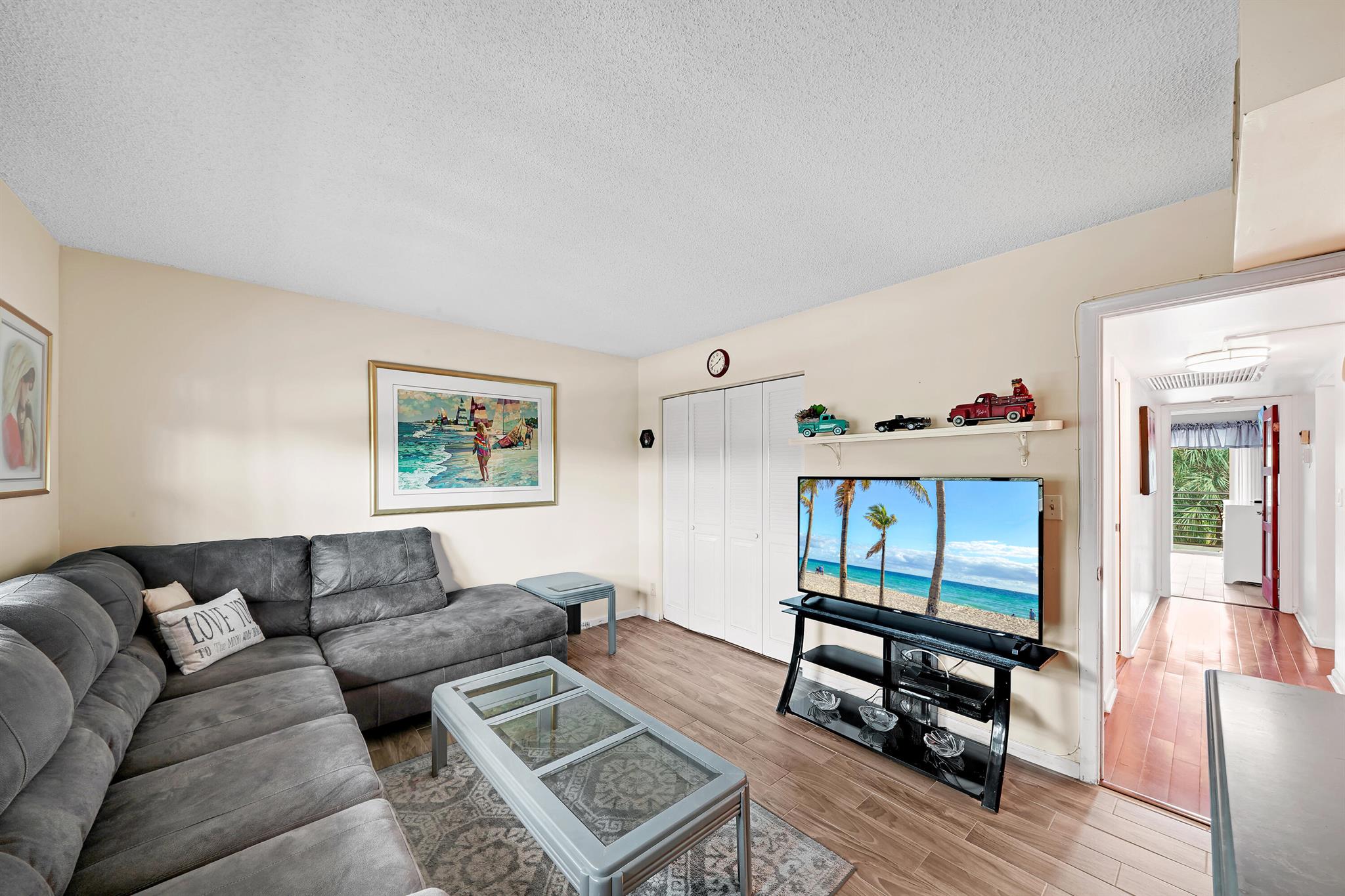 GRANADA VILLAGE C CONDO - Residential