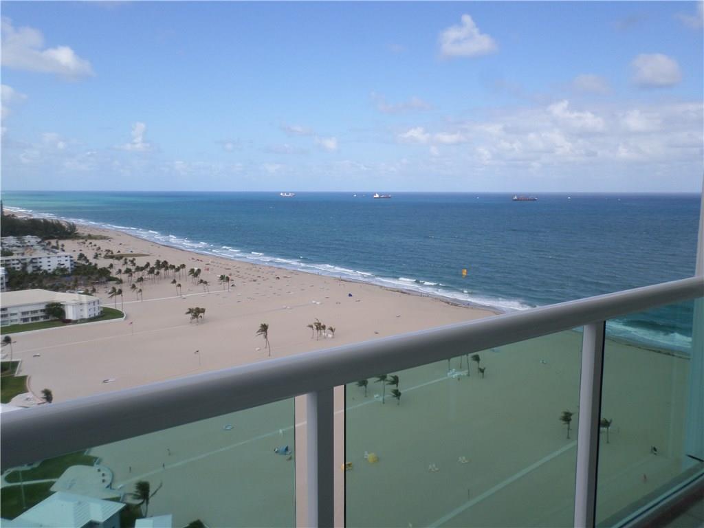 Point of Americas 1 - Residential