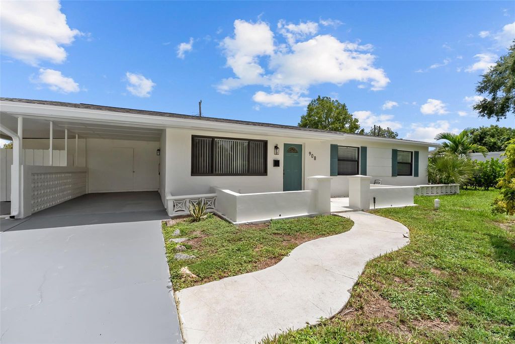 Photo of 908 Lighthouse Drive, North Palm Beach, FL 33408 (MLS # B26015012)