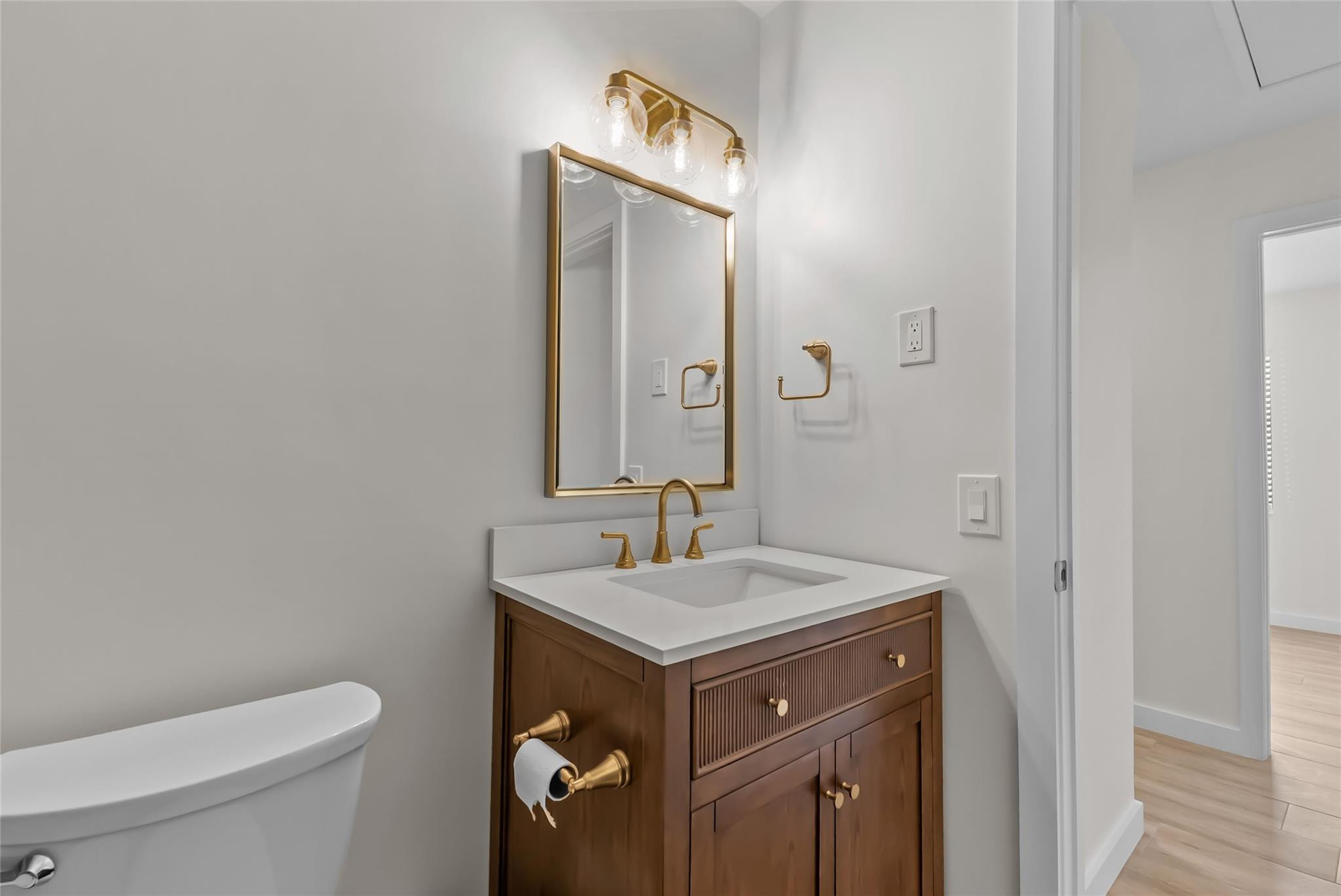 NORTH PALM BEACH VILLAGE OF 4 - Residential Lease