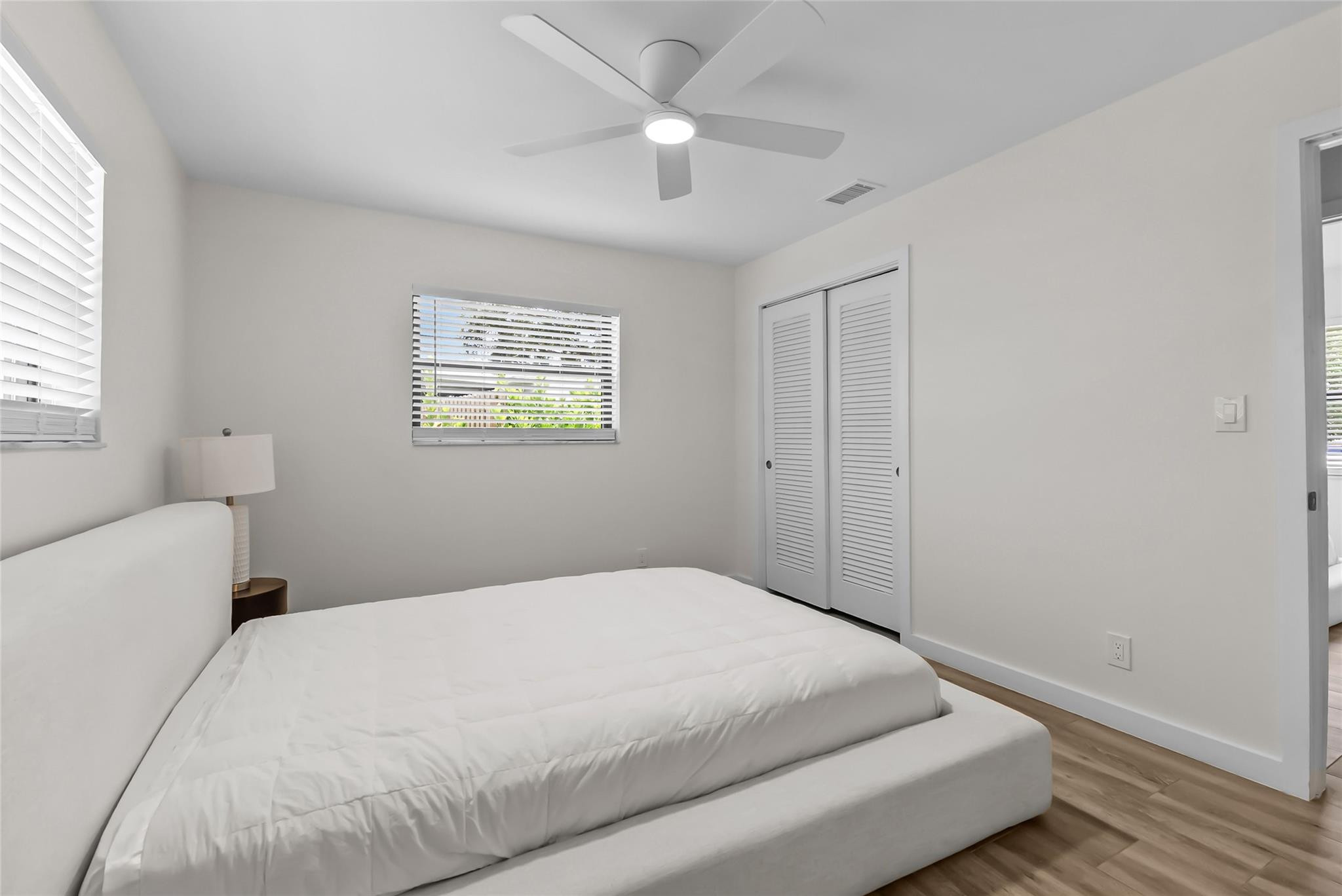 NORTH PALM BEACH VILLAGE OF 4 - Residential Lease