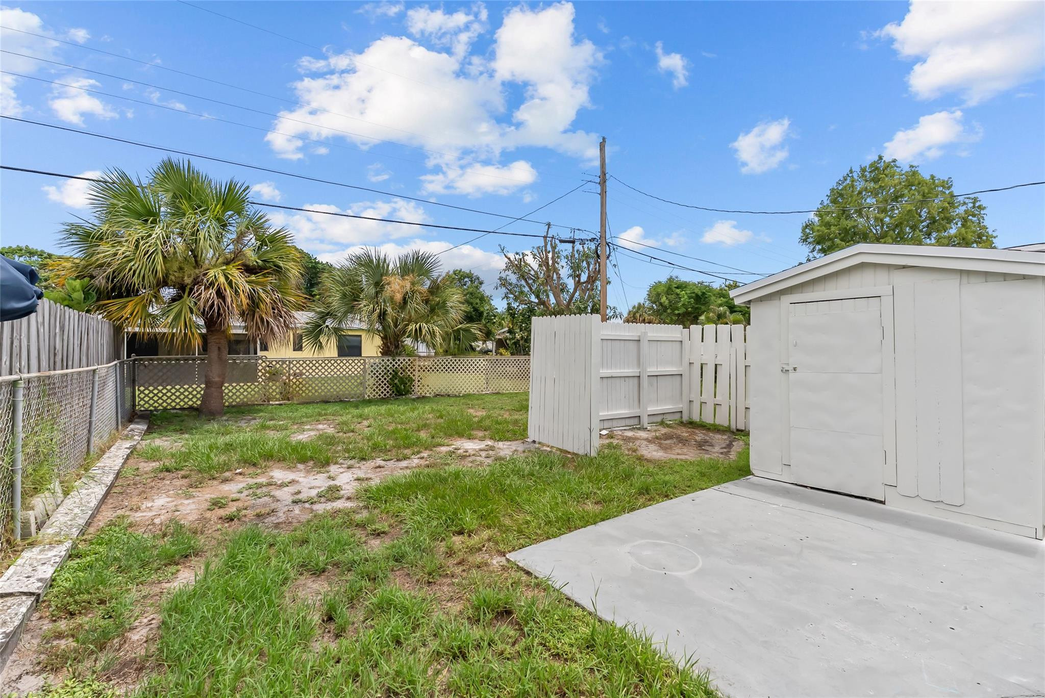 NORTH PALM BEACH VILLAGE OF 4 - Residential Lease