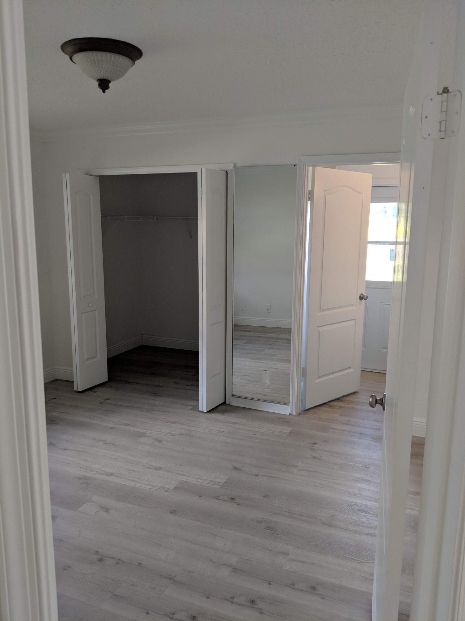 CYPRESS CREEK COUNTRY CLUB SW QUAD - Residential Lease