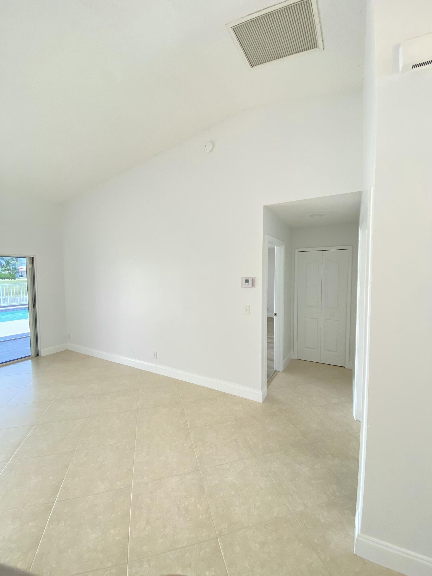 CYPRESS CREEK COUNTRY CLUB SW QUAD - Residential Lease