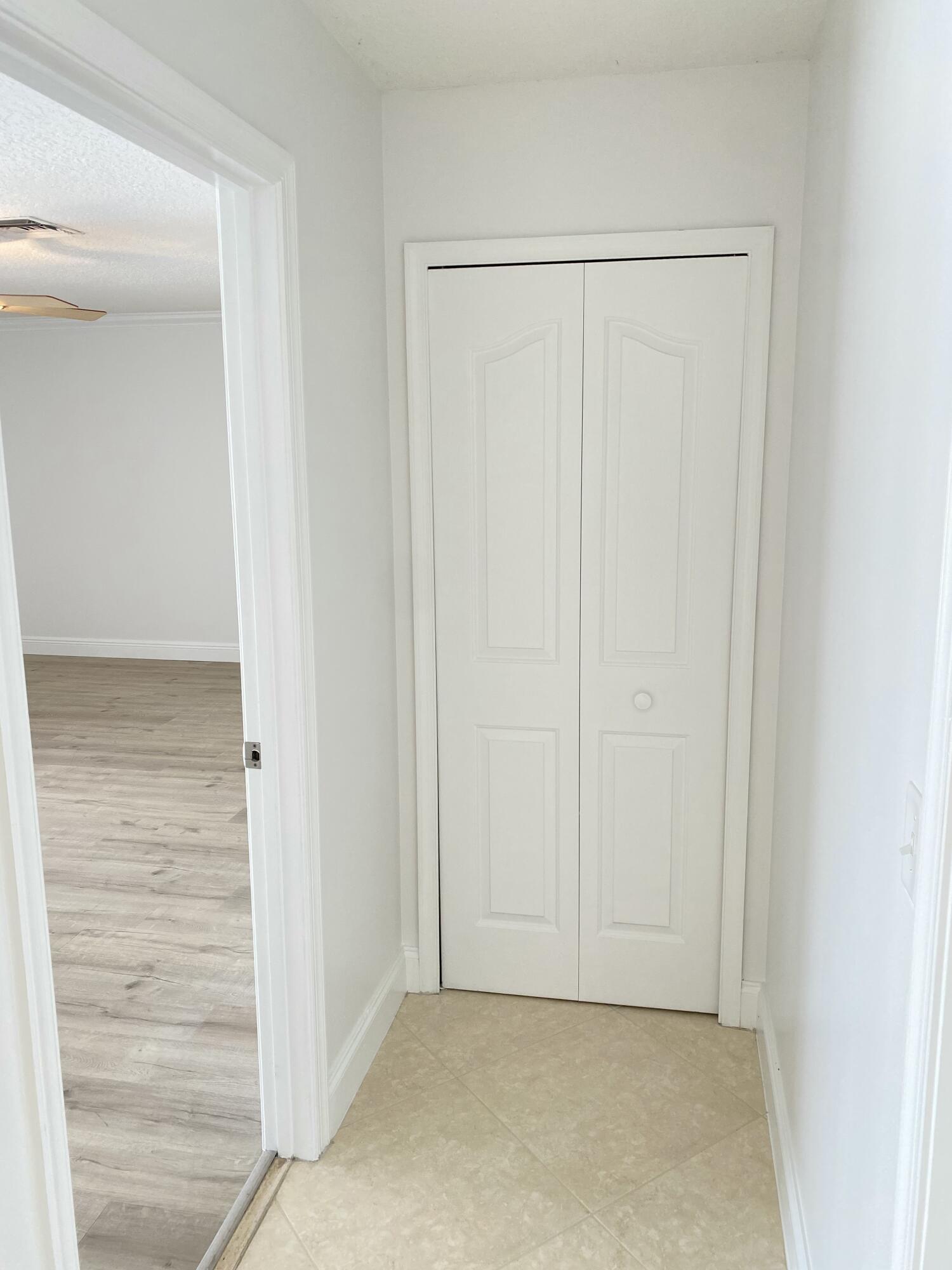 CYPRESS CREEK COUNTRY CLUB SW QUAD - Residential Lease