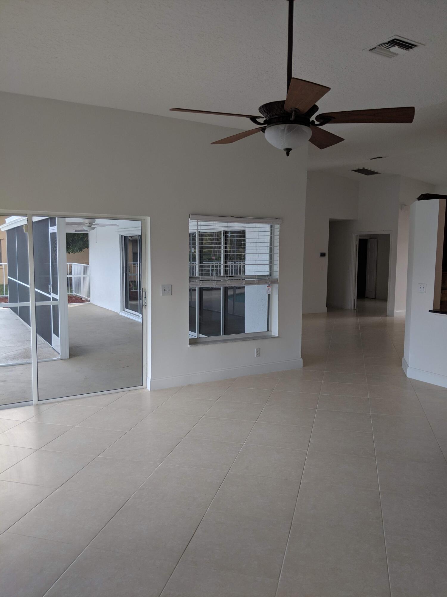 CYPRESS CREEK COUNTRY CLUB SW QUAD - Residential Lease