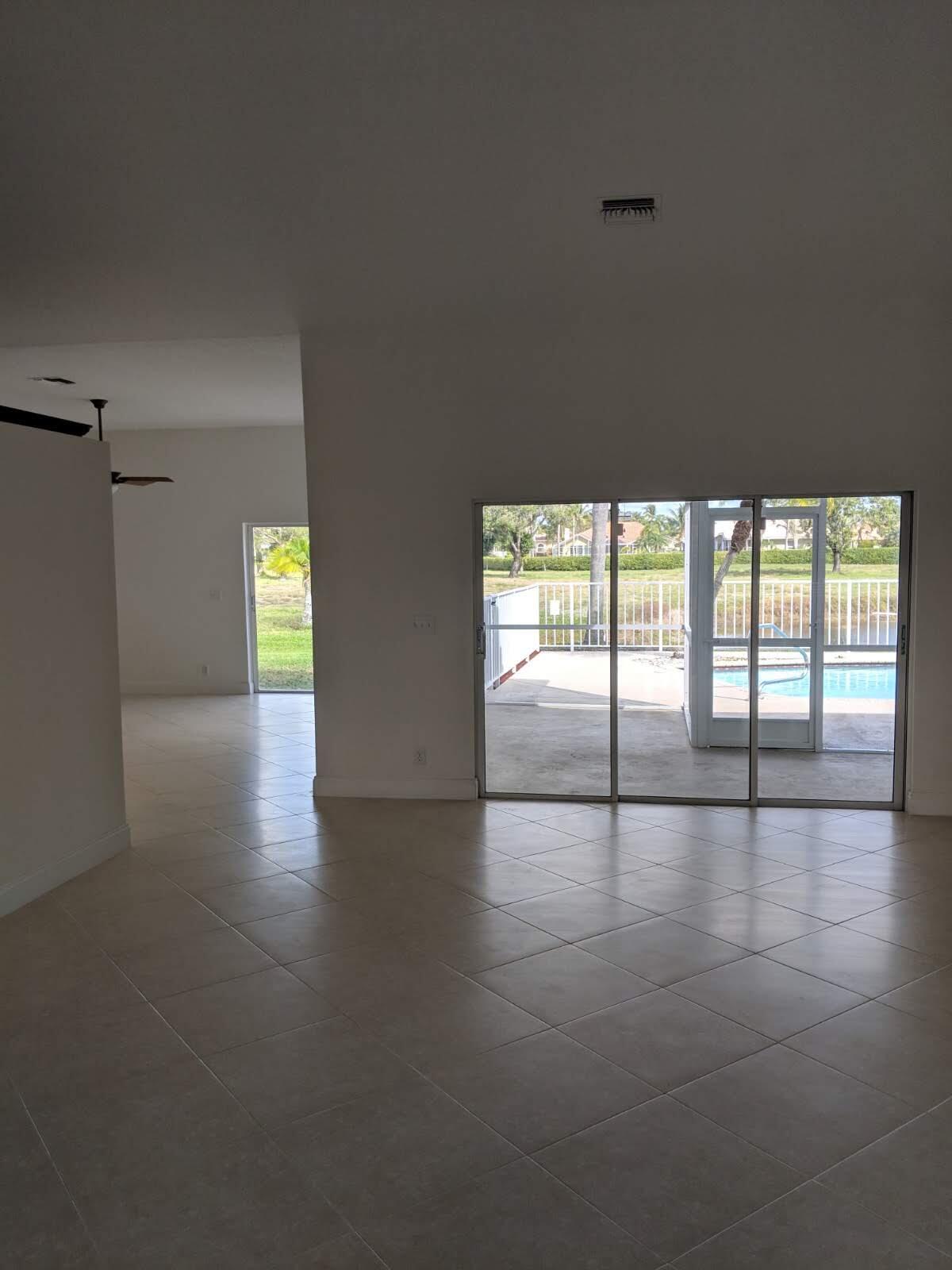 CYPRESS CREEK COUNTRY CLUB SW QUAD - Residential Lease