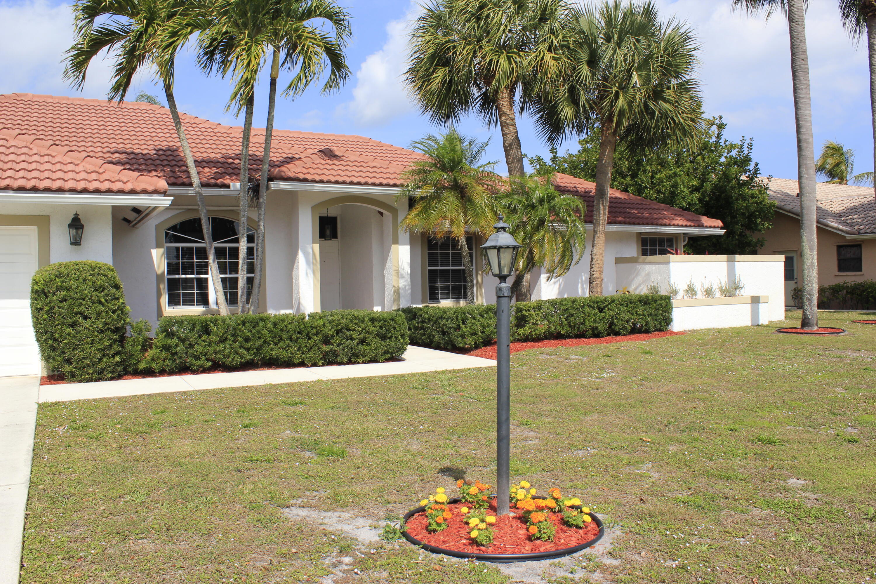 CYPRESS CREEK COUNTRY CLUB SW QUAD - Residential Lease