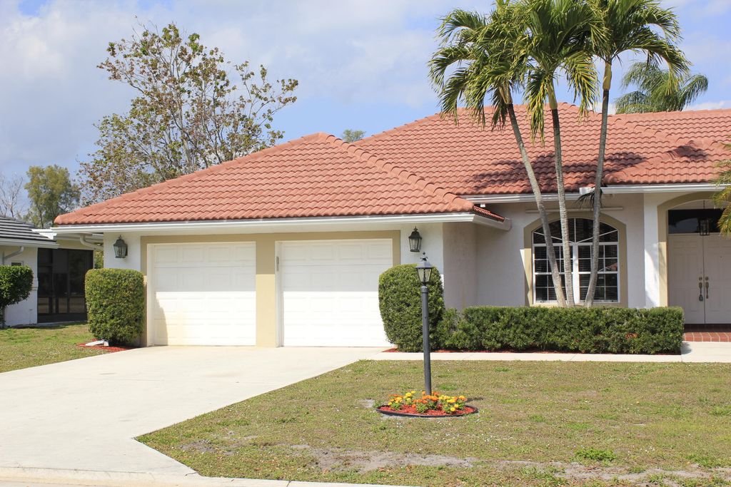 Photo of 4593 Bucida Road, Boynton Beach, FL 33436 (MLS # R11165275)