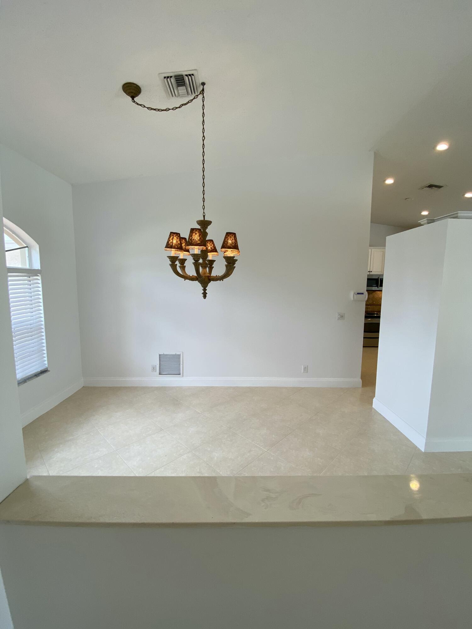 CYPRESS CREEK COUNTRY CLUB SW QUAD - Residential Lease