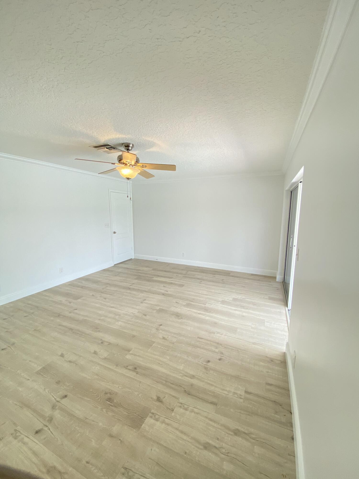 CYPRESS CREEK COUNTRY CLUB SW QUAD - Residential Lease