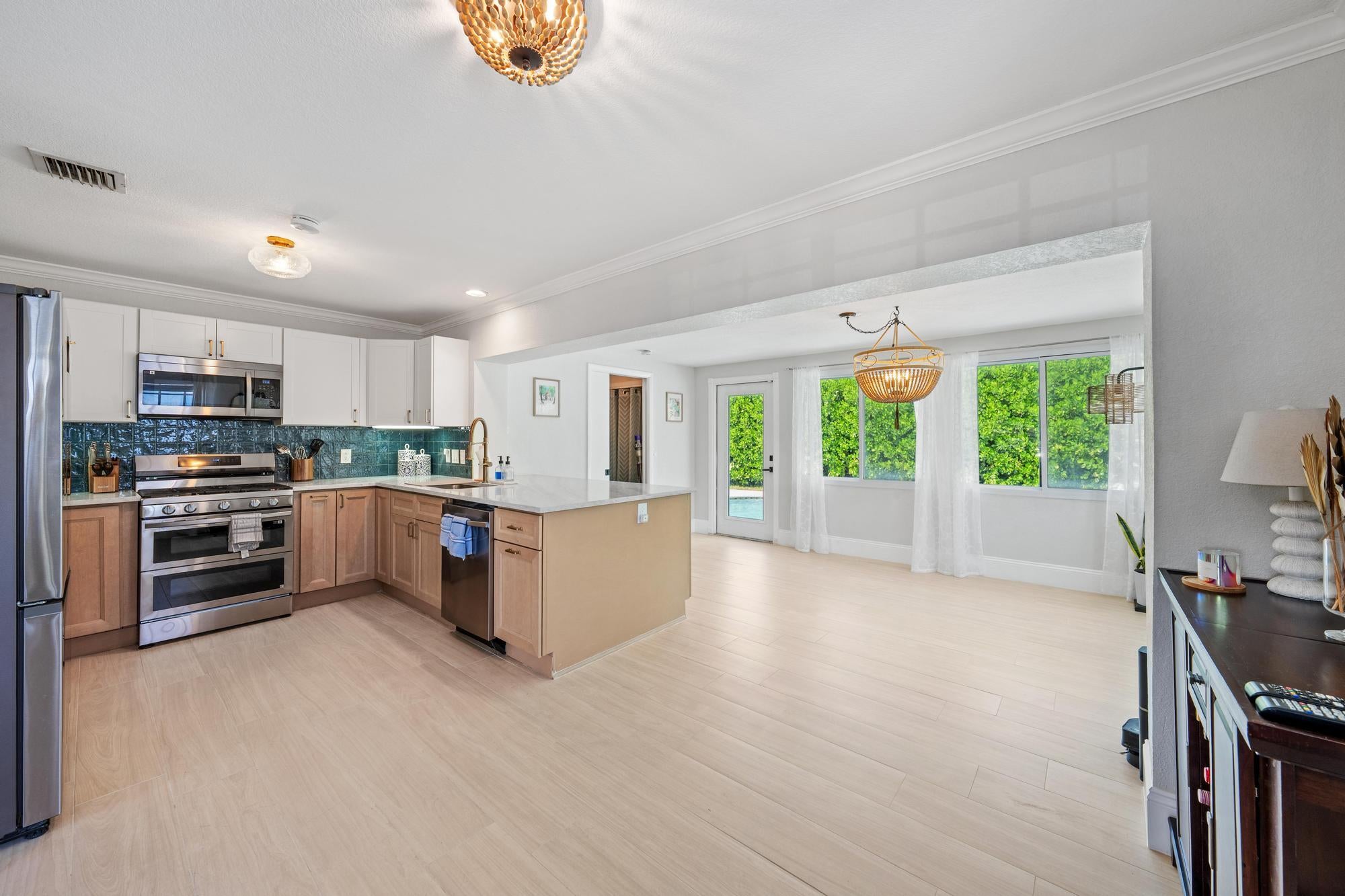 511 Ivy Avenue