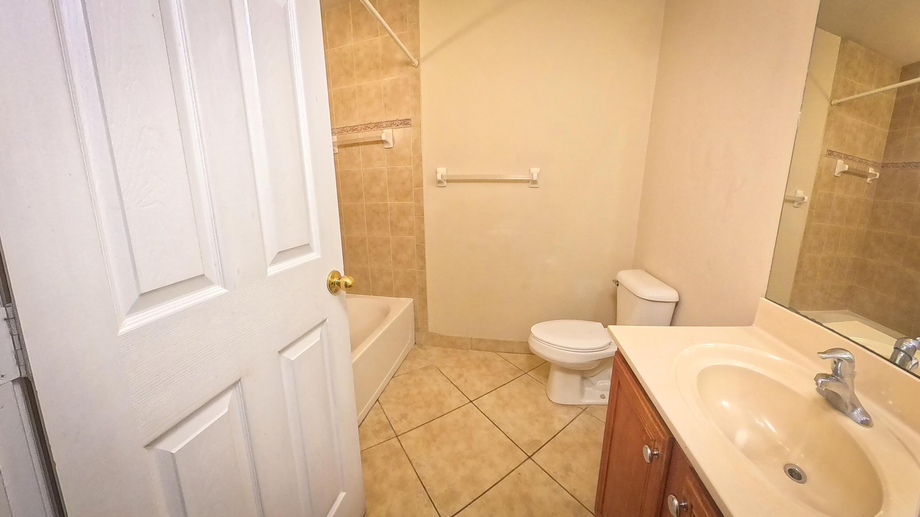 FOURTH  REPLAT OF PORTOFINO ISLES - Residential