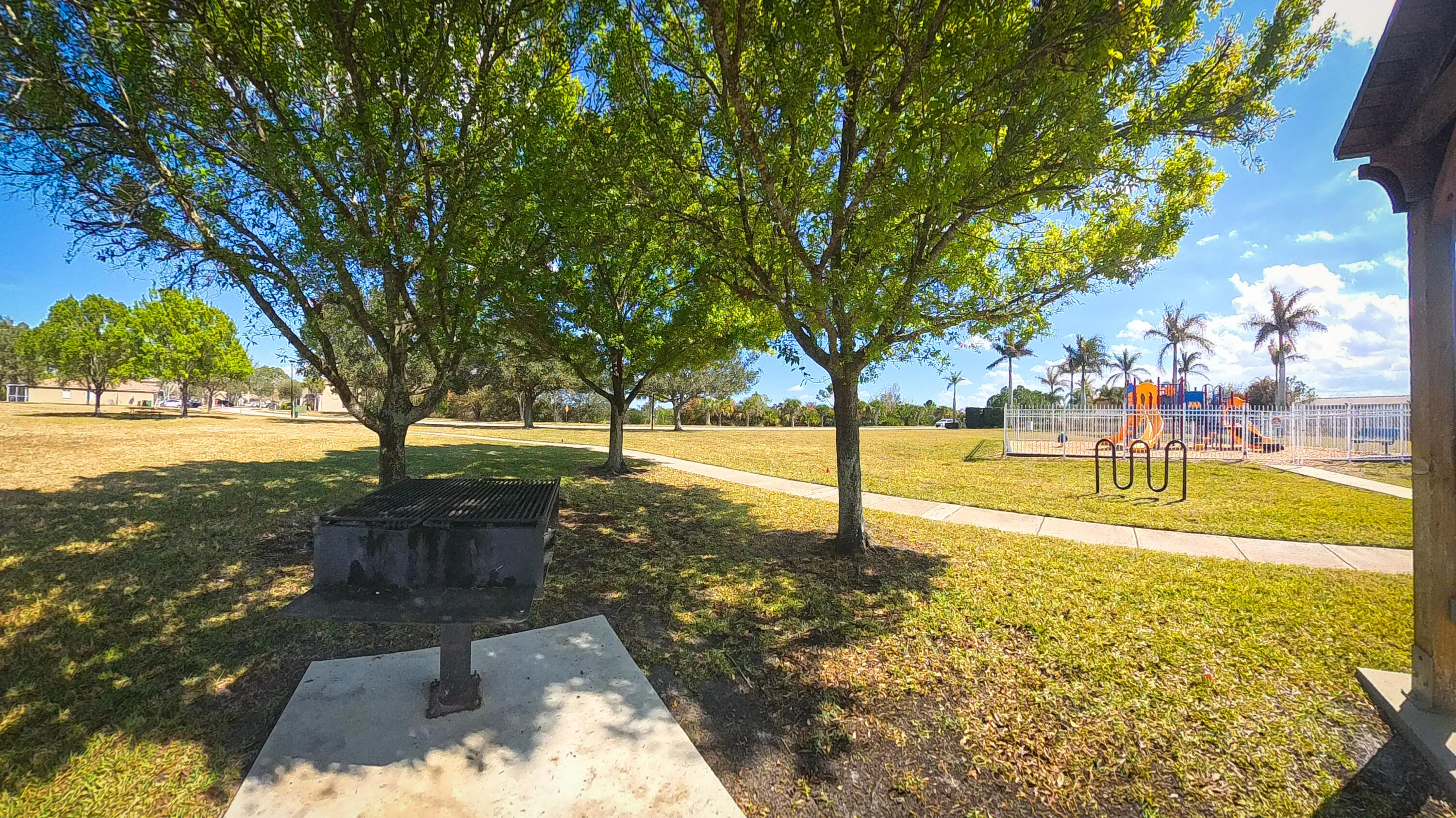 FOURTH  REPLAT OF PORTOFINO ISLES - Residential