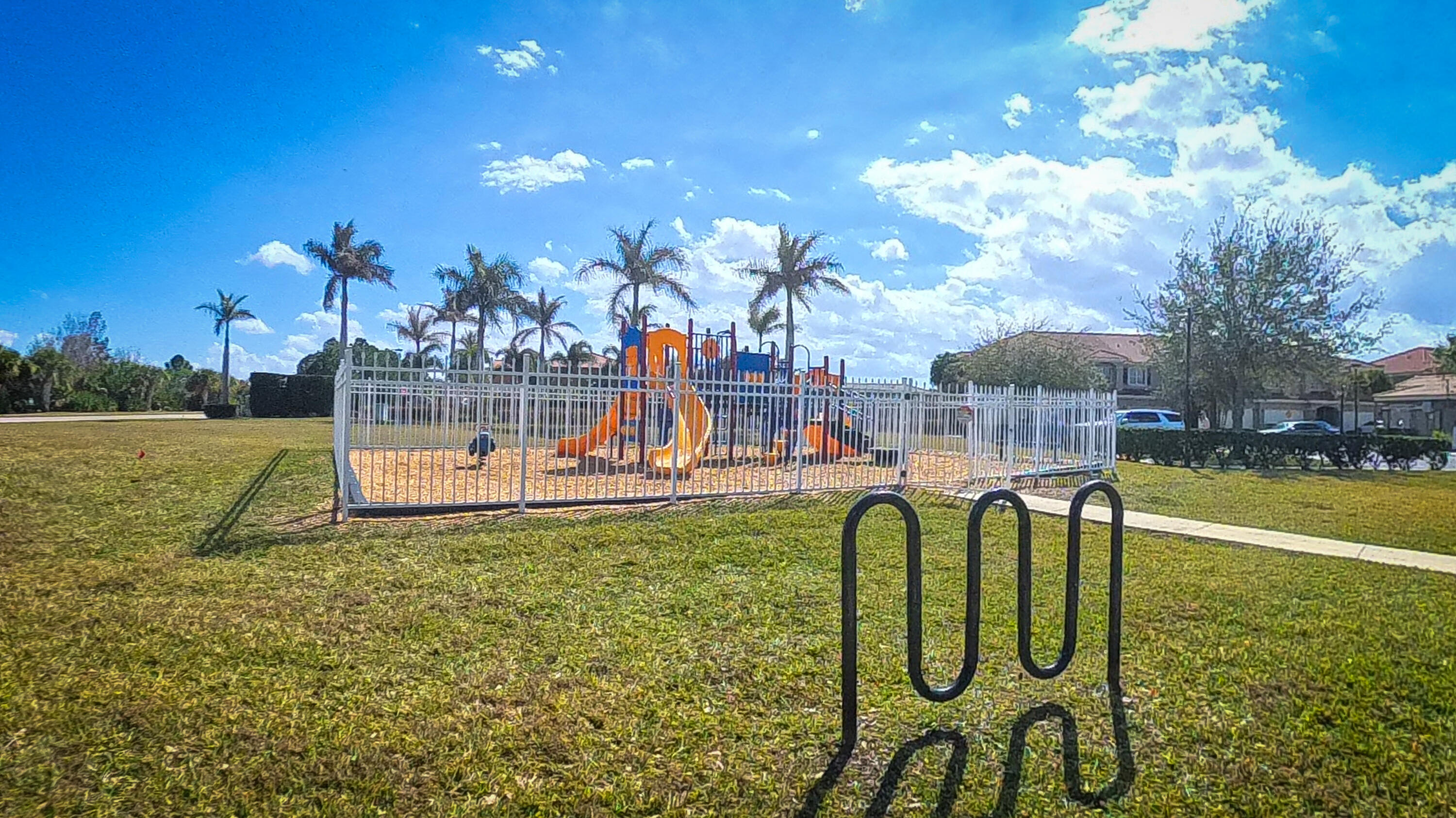 FOURTH  REPLAT OF PORTOFINO ISLES - Residential