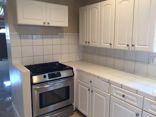 Delray Manors - Residential Lease