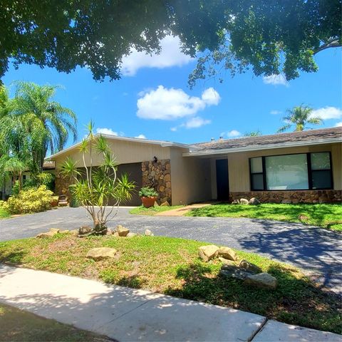 1421 NW 114th Ave Pembroke Pines FL 33026