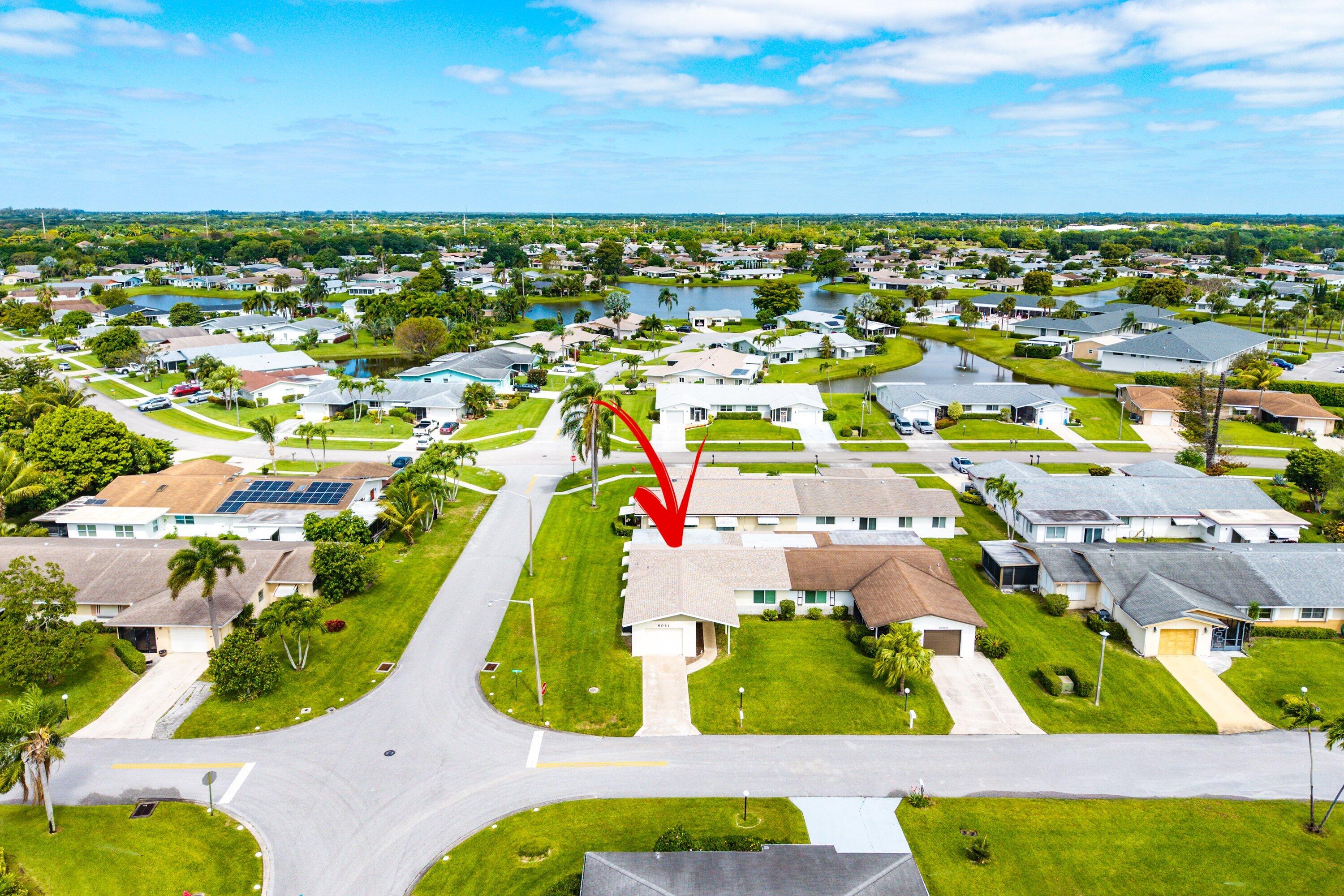 DELRAY VILLAS 4 - Residential