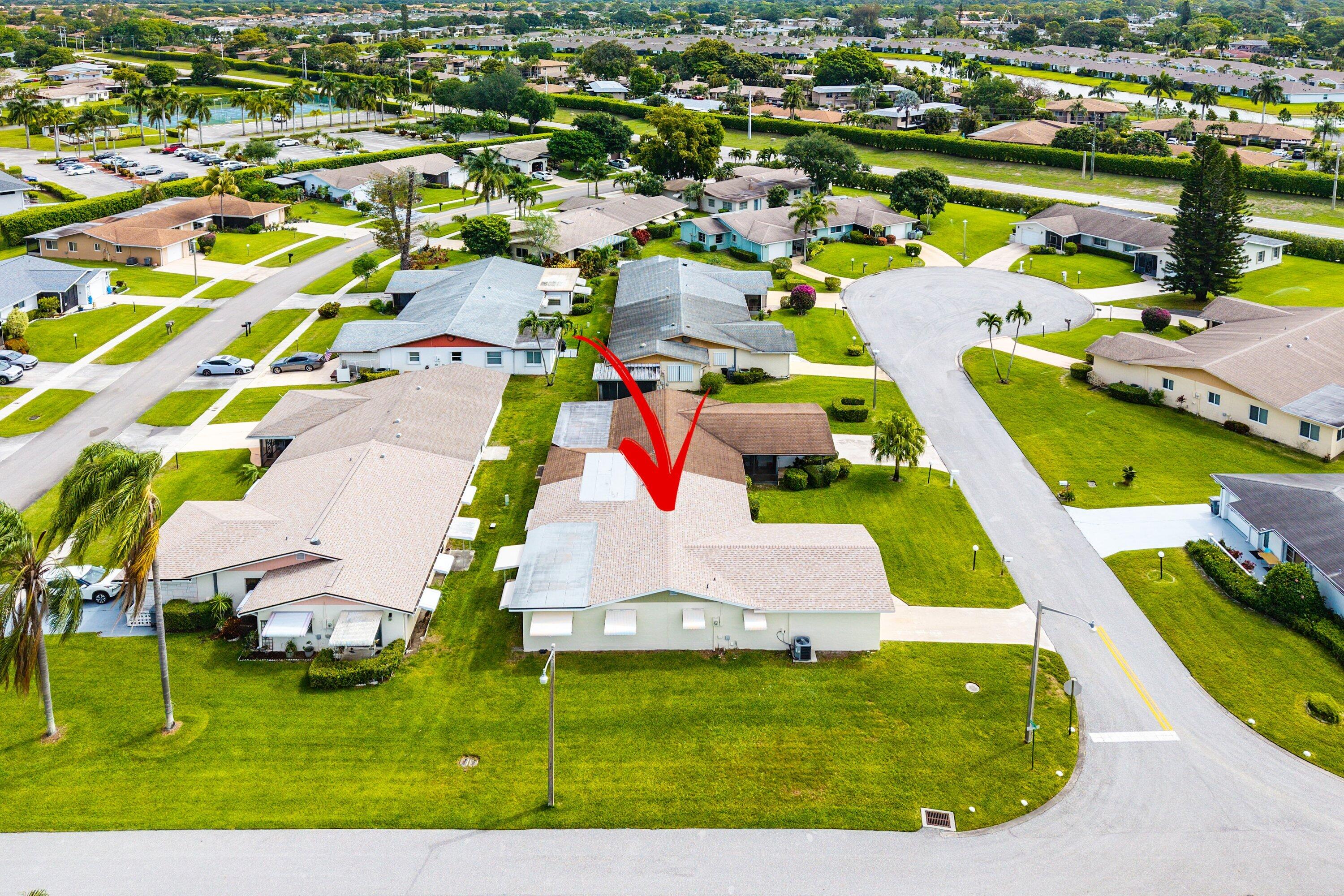 DELRAY VILLAS 4 - Residential