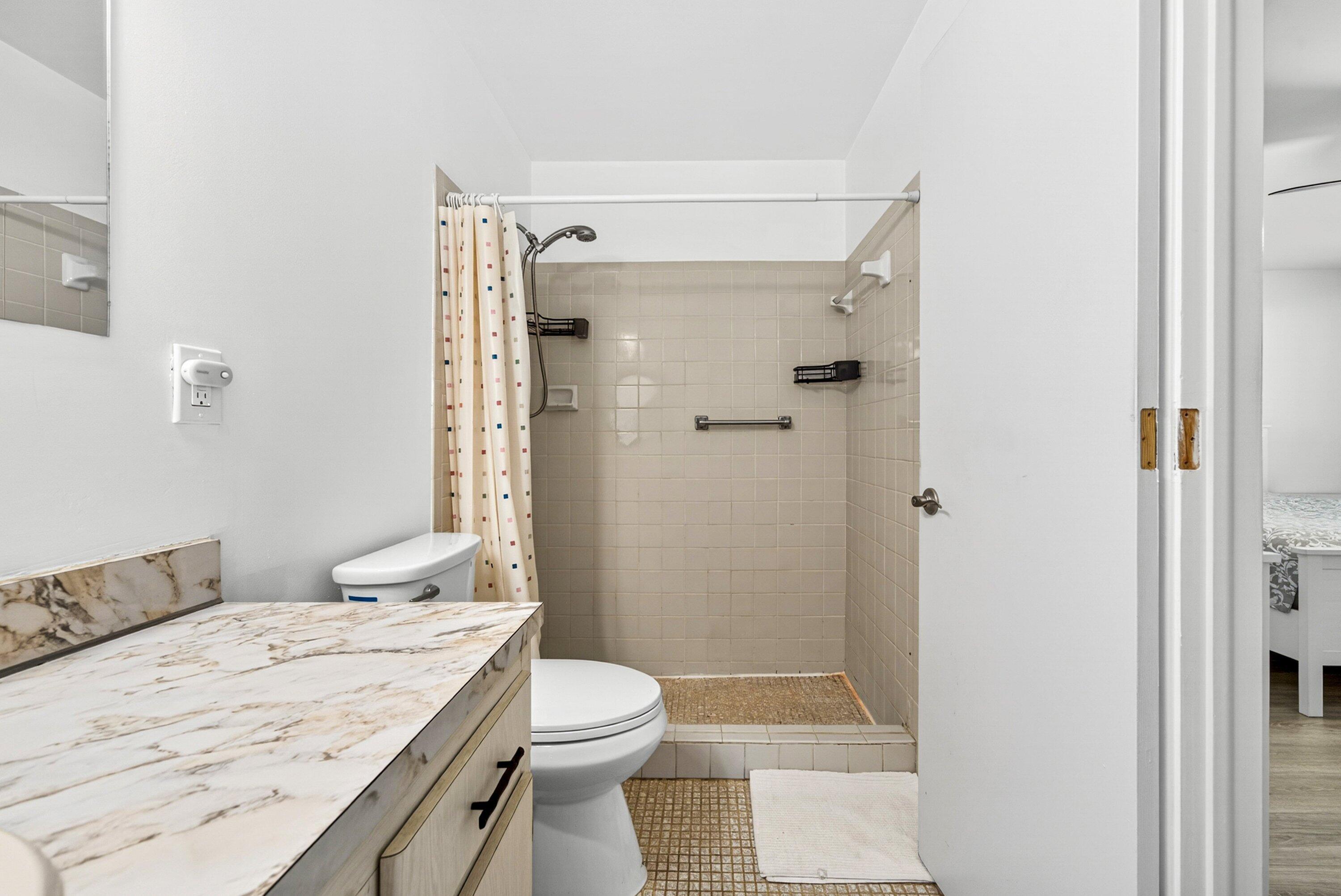 DELRAY VILLAS 4 - Residential