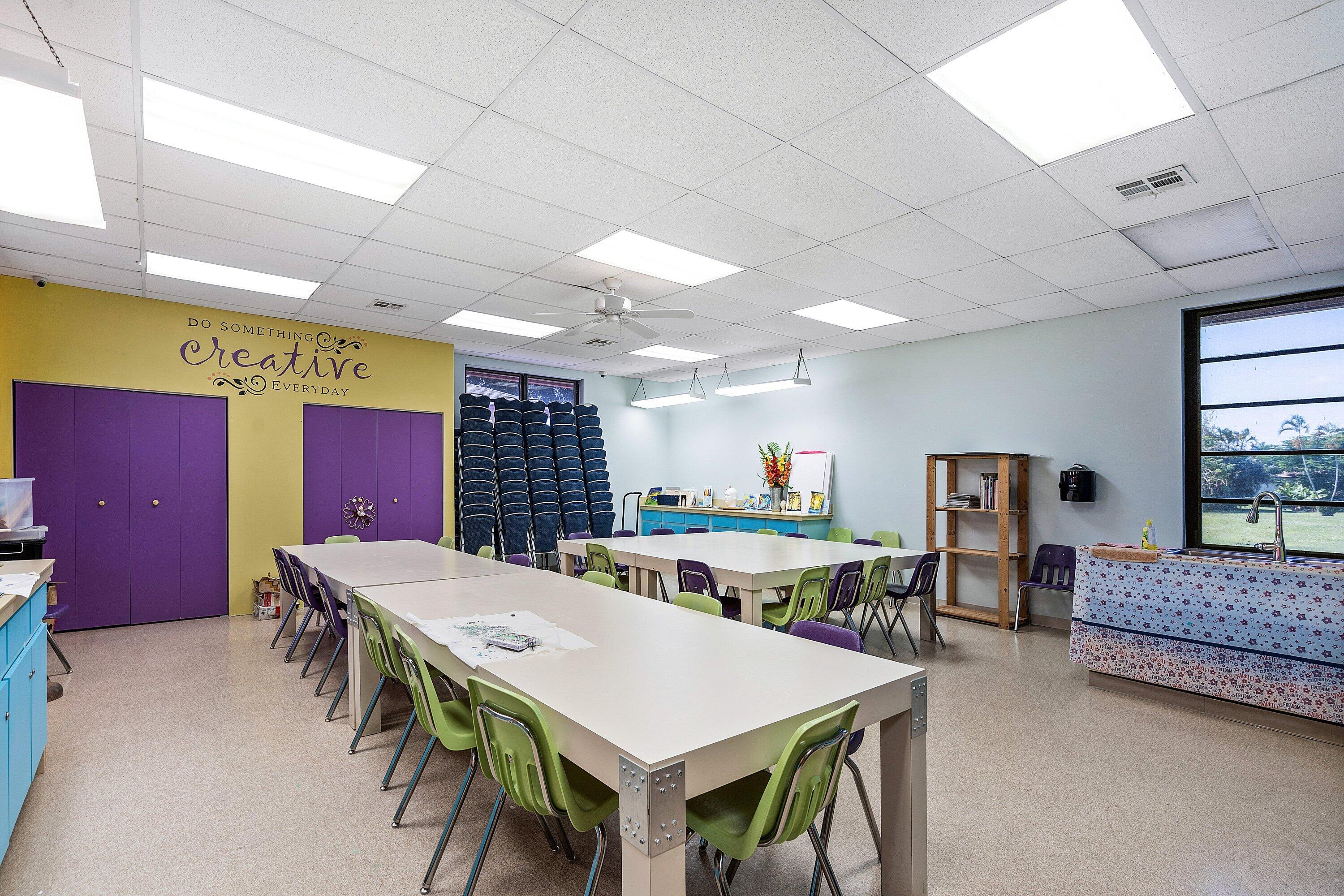 DELRAY VILLAS 4 - Residential