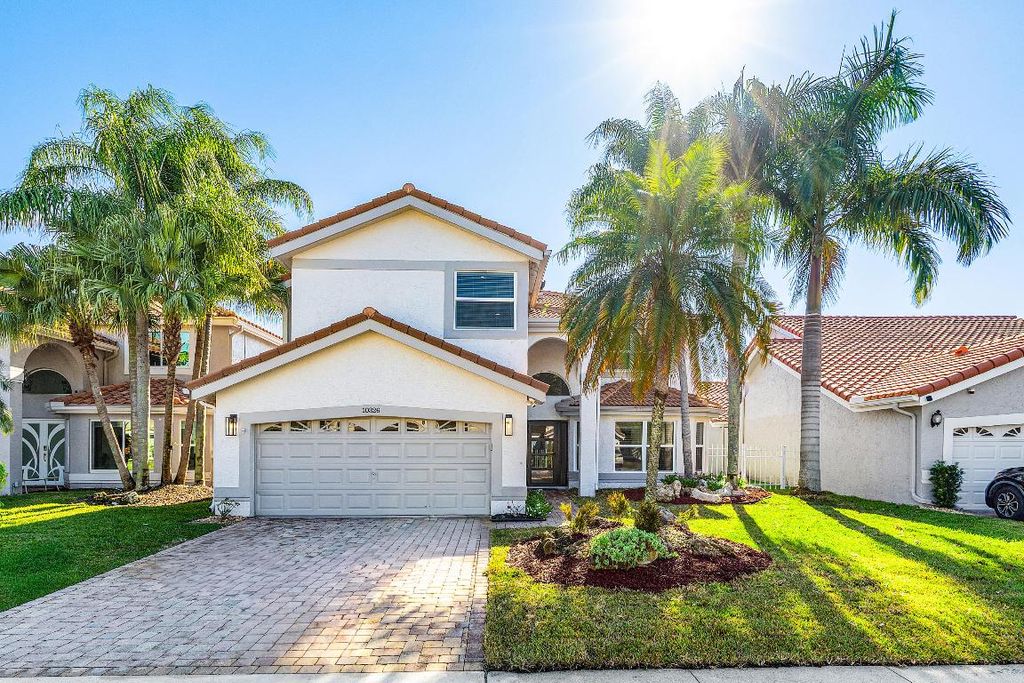 Photo of 10326 Buena Ventura Drive, Boca Raton, FL 33498 (MLS # R11142209)