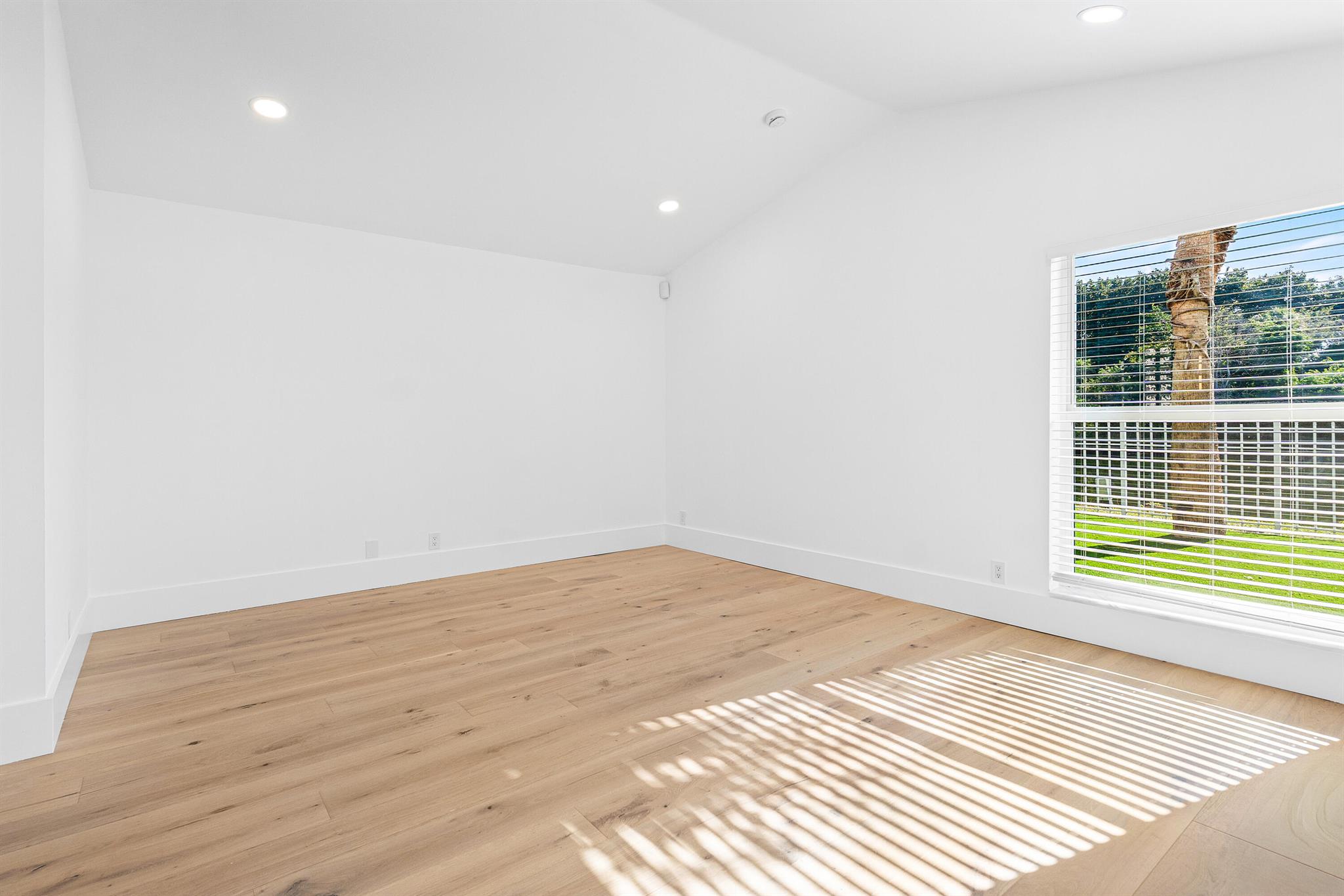 MISSION BAY - Residential