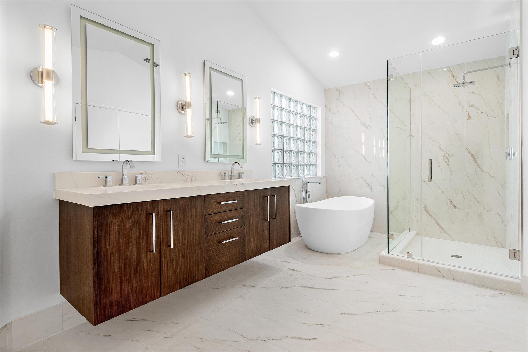 MISSION BAY - Residential