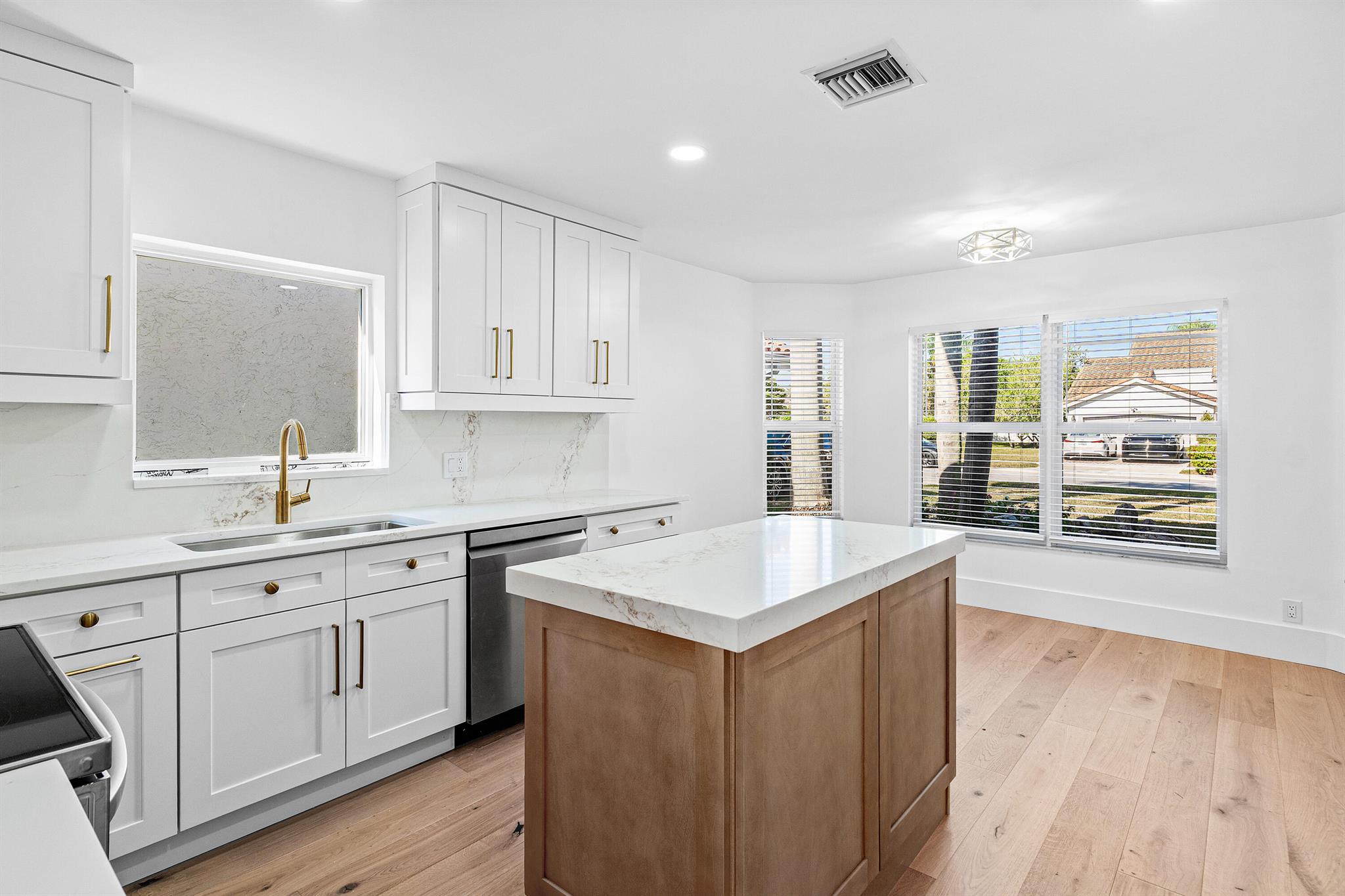 MISSION BAY - Residential